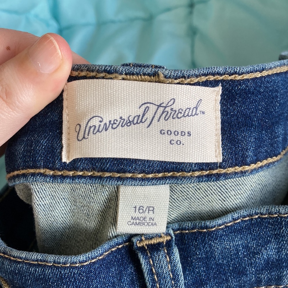 NWOT Universal Thread Women's Jeans - Picture 3 of 7